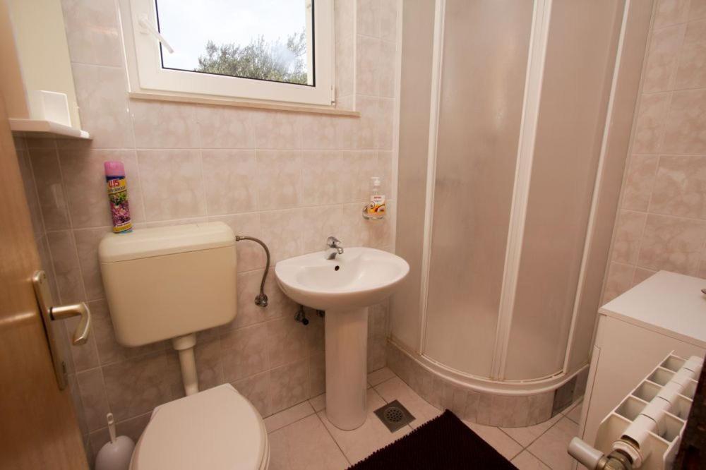 דירות בריסט Vila Pinet מראה חיצוני תמונה
