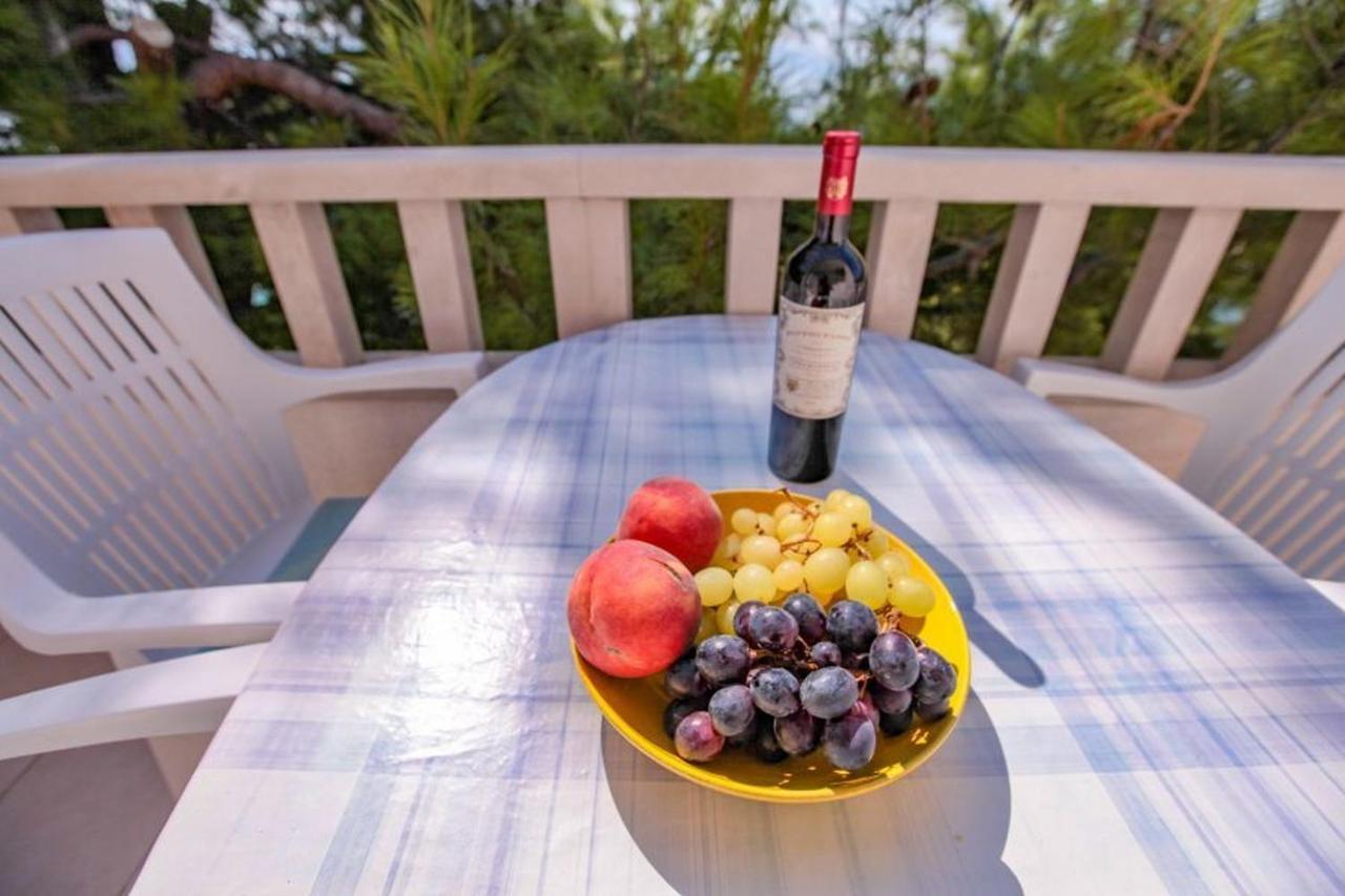 דירות בריסט Vila Pinet מראה חיצוני תמונה
