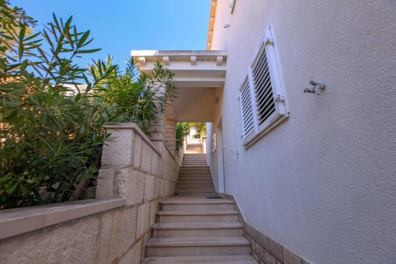 דירות בריסט Vila Pinet מראה חיצוני תמונה